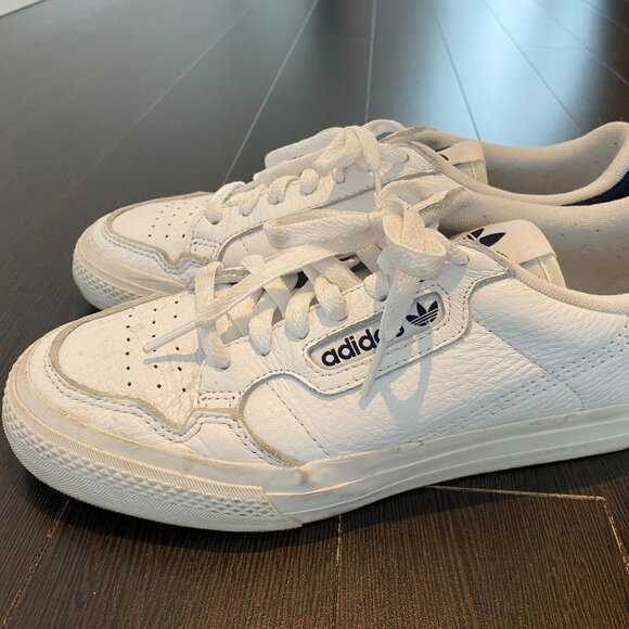 Men's Adidas White/Blue Sneakers EUC - Picture 6 of 7